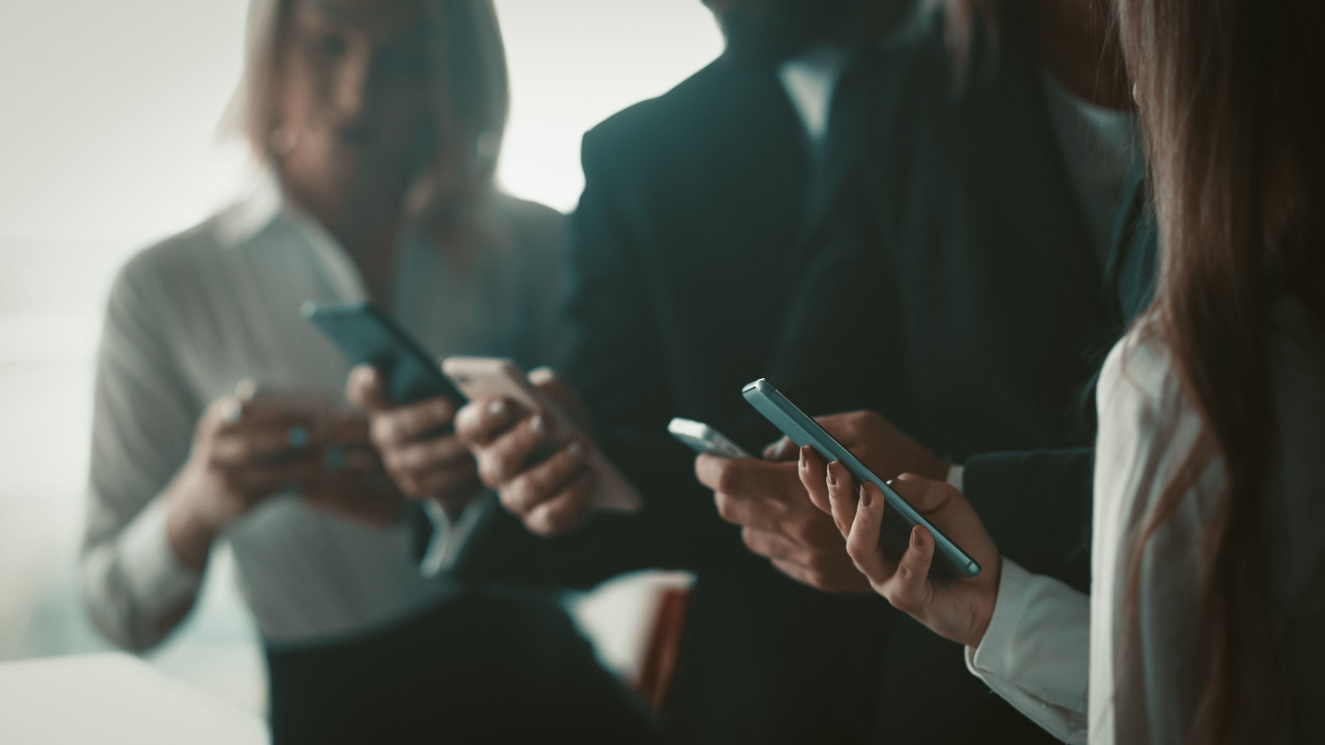 Imagen Personas con Telefono